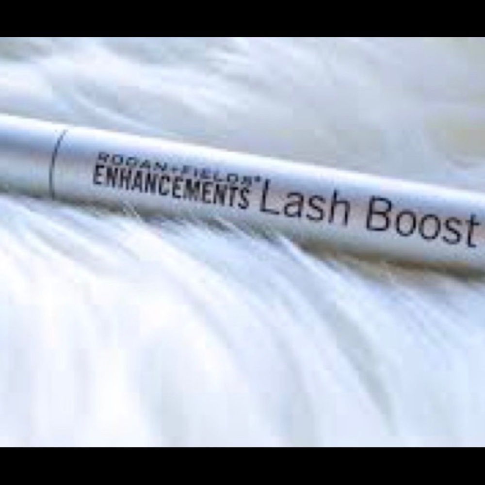 Rodan & Fields Lash Boost
